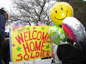 WELCOME HOME BRAVE TROOPS!